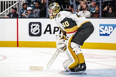 SAN JOSE, CA - OCTOBER 09: Vegas Golden Knights goaltender Akira Schmid (40) tends net during a NHL game between the Vegas Golden Knights and the San Jose Sharks on October 09, 2025 at SAP Center in San Jose, CA. (Photo by Trinity Machan/Icon Sportswire)