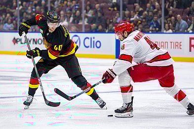 NHL: Carolina Hurricanes at Vancouver Canucks