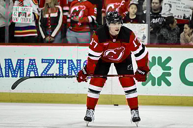 NHL: Toronto Maple Leafs at New Jersey Devils