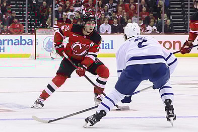 NHL: Toronto Maple Leafs at New Jersey Devils