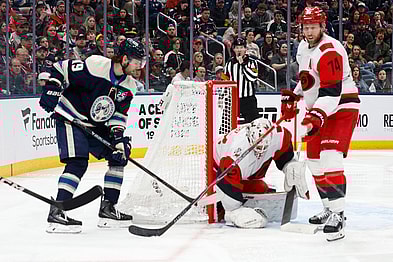 NHL: Carolina Hurricanes at Columbus Blue Jackets