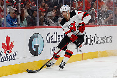 NHL: New Jersey Devils at Detroit Red Wings