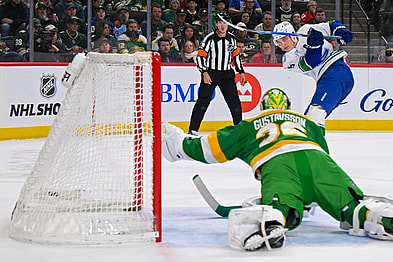 NHL: Vancouver Canucks at Minnesota Wild