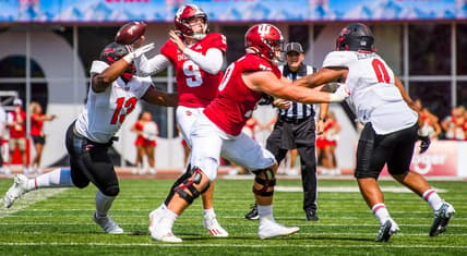 Indiana's Connor Bazelak (9) avoids the sack during the Indiana versus Western Kentucky football game at Memorial Stadium on Sept. 17, 2022.

Iu Wk Fb 2h Bazelak 1