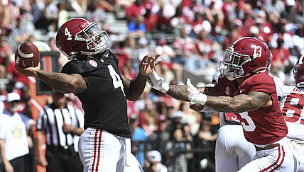 No depth chart was released by Alabama on Monday, meaning quarterback Jalen Milroe (4) and others are still competing for their spots. Mandatory Credit: Gary Cosby-USA TODAY Sports
