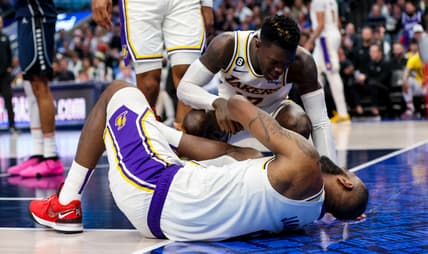 Los-Angeles-Lakers-LeBron-James