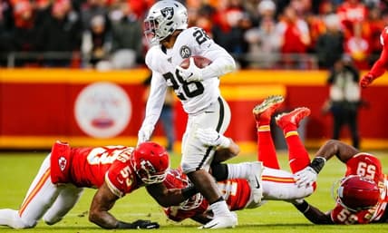 Josh Jacobs b grade Las Vegas Raiders