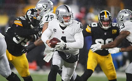 Derek-Carr-New-Orleans-Saints