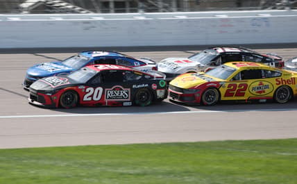 NASCAR: AdventHealth 400