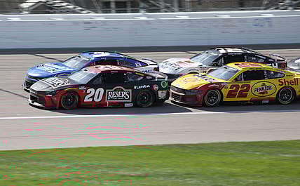 NASCAR: AdventHealth 400