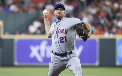 Jun 19, 2023; Houston, Texas, USA; New York Mets starting pitcher Max Scherzer (21) delivers a pitch during the second inning against the Houston Astros at Minute Maid Park. Mandatory Credit: Troy Taormina-USA TODAY Sports