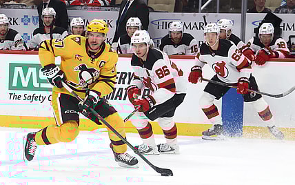NHL: New Jersey Devils at Pittsburgh Penguins