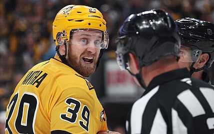 NHL: Stanley Cup Playoffs-Philadelphia Flyers at Pittsburgh Penguins