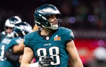 dallas goedert