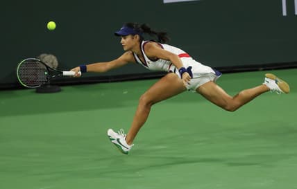 Emma Raducanu reaches for a shot during her match against Aliaksandra Sasnovich at the BNP Paribas Open in Indian Wells, Friday, October 8, 2021.

Bnp Paribas Friday 16