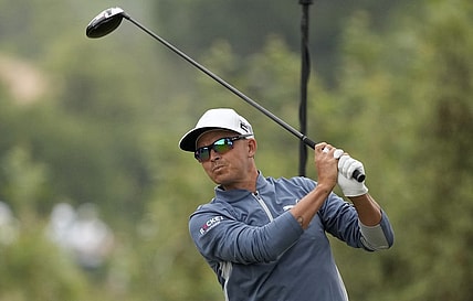 Jun 15, 2023; Los Angeles, California, USA; Rickie Fowler tees off on the 12th hole during the first round of the U.S. Open golf tournament at Los Angeles Country Club. Mandatory Credit: Michael Madrid-USA TODAY Sports