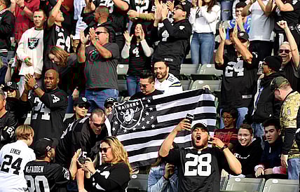 Raiders training camp costa mesa fans lockout