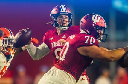 Indiana's Connor Bazelak (9) throws a pass during the Indiana versus Illinois football game at Memorial Stadium on Friday, Sept. 2, 2022.

Iu Il 1h Bazelak 3
