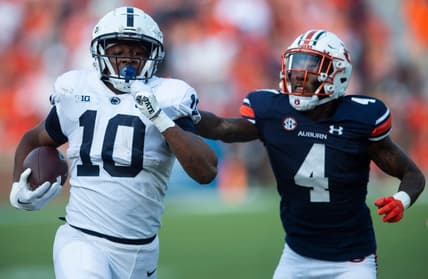 Penn State Nittany Lions running back Nicholas Singleton (10) runs the ball as Auburn Tigers take on Penn State Nittany Lions at Jordan-Hare Stadium in Auburn, Ala., on Saturday, Sept. 17, 2022.