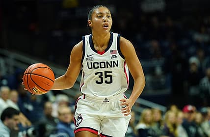 Dec 2, 2022; Storrs, Connecticut, USA; UConn Huskies guard Azzi Fudd (35) returns the ball again st the Providence Friars in the first half at Harry A. Gampel Pavilion. Mandatory Credit: David Butler II-USA TODAY Sports