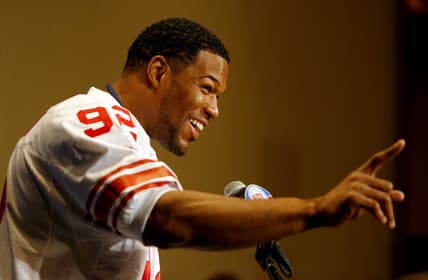 New York Giants will retire Michael Strahan’s jersey in Week 12 vs Eagles