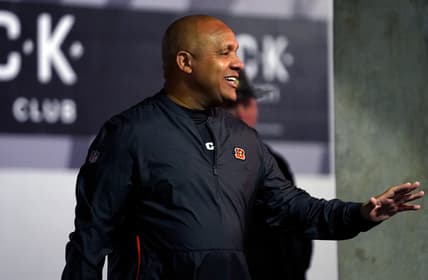 Nov 25, 2018; Cincinnati, OH, USA; Cincinnati Bengals special assistant to the head coach Hue Jackson takes the field during warmups prior to the game against the Cleveland Browns at Paul Brown Stadium. Mandatory Credit: Aaron Doster-USA TODAY Sports