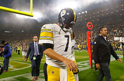 NFL: Pittsburgh Steelers at Green Bay Packers