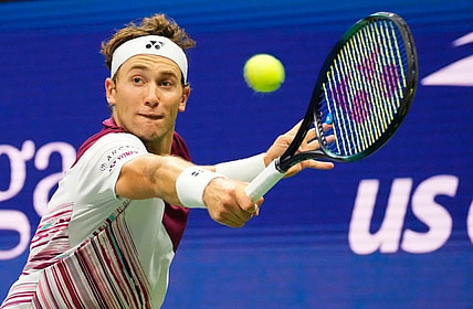 Sept 6, 2022; Flushing, NY, USA;  Casper Ruud of Norway hits to Matteo Berrettini of Italy on day nine of the 2022 U.S. Open tennis tournament at USTA Billie Jean King National Tennis Center. Mandatory Credit: Robert Deutsch-USA TODAY Sports