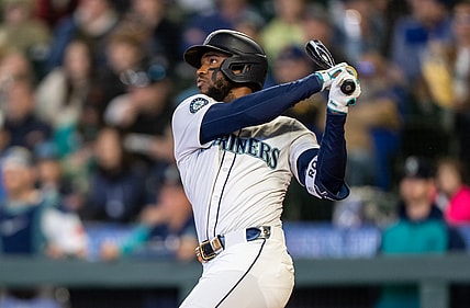 Seattle Mariners outfielder Victor Robles