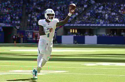 NFL: Miami Dolphins at Indianapolis Colts