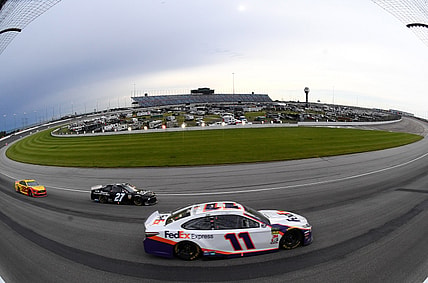 NASCAR: Camping World 400