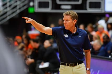 Nov 21, 2023; Honolulu, HI, USA;  Gonzaga Bulldogs head coach Mark Few gives instructions to his team in the second half while playing the Syracuse Orange at SimpliFi Arena at Stan Sheriff Center. Mandatory Credit: Steven Erler-USA TODAY Sports