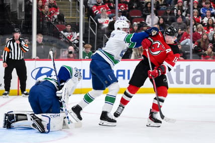 NHL: Vancouver Canucks at New Jersey Devils