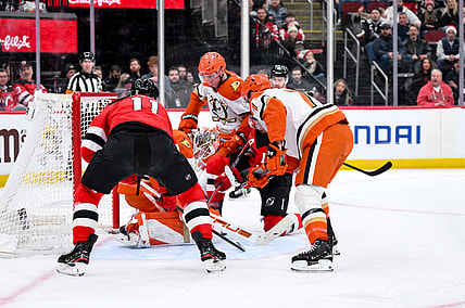 NHL: Anaheim Ducks at New Jersey Devils