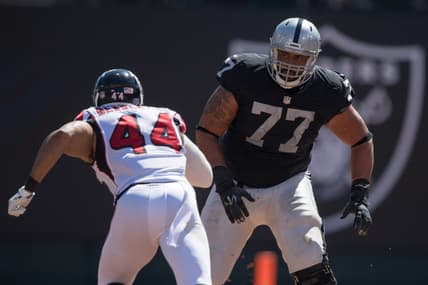 The Oakland Raiders will release right tackle Austin Howard