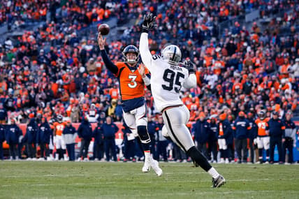 Oakland Raiders edge rusher Dion Jordan