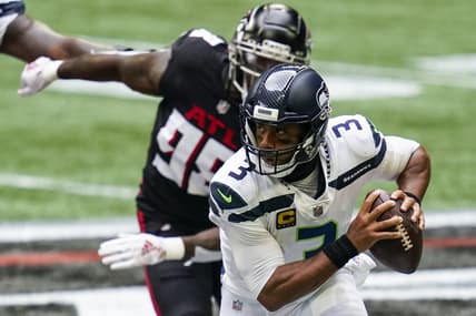 Seahawks QB Russell Wilson scrambles