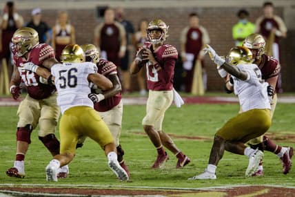Florida State Seminoles quarterback Jordan Travis (13) looks to pass. The Notre Dame Fighting Irish lead the Florida State Seminoles 17-14 at the half Sunday, Sept. 5, 2021.

Fsu V Notre Dame555