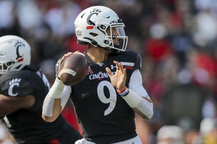 Sep 11, 2021; Cincinnati, Ohio, USA; Cincinnati Bearcats quarterback Desmond Ridder (9) throws a pass against the Murray State Racers in the first half at Nippert Stadium. Mandatory Credit: Katie Stratman-USA TODAY Sports