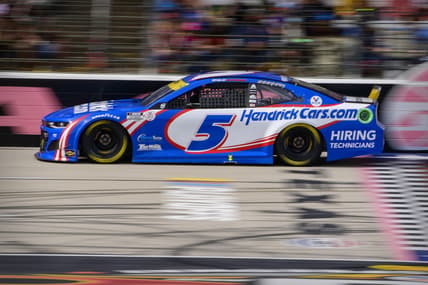 Oct 17, 2021; Fort Worth, Texas, USA; NASCAR Cup Series driver Kyle Larson (5) during the Autotrader EchoPark Automotive 500 in the NASCAR round of 8 opening race at Texas Motor Speedway. Mandatory Credit: Jerome Miron-USA TODAY Sports
