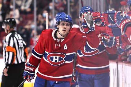 Nov 2, 2021; Montreal, Quebec, CAN; Montreal Canadiens right wing Brendan Gallagher (11) celebrates his goal against Detroit Red Wings with teammates during the third period at Bell Centre. Mandatory Credit: Jean-Yves Ahern-USA TODAY Sports