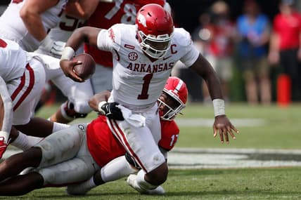 Georgia inside linebacker Nakobe Dean (17) sacks Arkansas quarterback KJ Jefferson (1) on Oct. 2.

News Joshua L Jones