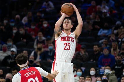 Jan 3, 2022; Philadelphia, Pennsylvania, USA; Houston Rockets guard Garrison Mathews (25) shoots the ball against the Philadelphia 76ers during the first quarter at Wells Fargo Center. Mandatory Credit: Bill Streicher-USA TODAY Sports