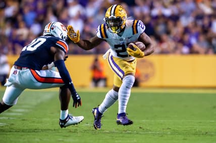 Corey Kiner runs the ball as The LSU Tigers take on the Auburn Tigers in Tiger Stadium. Saturday, Oct. 2, 2021.

Half 1 Lsu Vs Auburn Football 0960

Syndication The Daily Advertiser