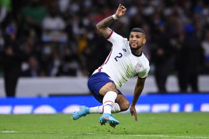 Mar 24, 2022; Mexico City, MEX; United States defender DeAndre Yedlin (2) watches his pass during the second half against Mexico during a FIFA World Cup Qualifier soccer match at Estadio Azteca. Mandatory Credit: Orlando Ramirez-USA TODAY Sports