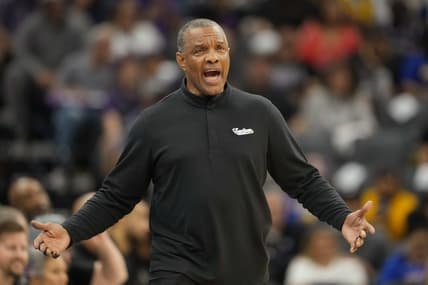 Apr 3, 2022; Sacramento, California, USA; Sacramento Kings interim head coach Alvin Gentry yells during the fourth quarter against the Golden State Warriors at Golden 1 Center. Mandatory Credit: Darren Yamashita-USA TODAY Sports