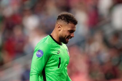 manchester city, zack steffen