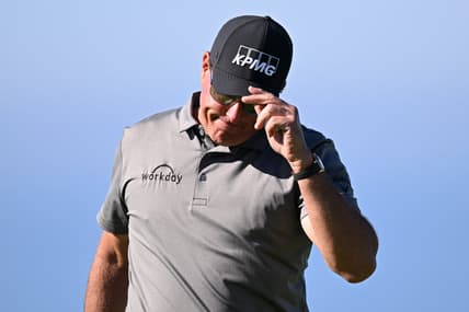 pga tour, liv golf