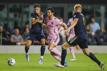 Jul 13, 2022; Fort Lauderdale, Florida, USA; Inter Miami CF forward Leonardo Campana (9) protects the ball from Philadelphia Union defender Kai Wagner (27) during the first half at DRV PNK Stadium. Mandatory Credit: Sam Navarro-USA TODAY Sports