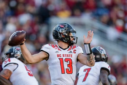 North Carolina State Wolfpack quarterback Devin Leary (13) passes to a teammate. The North Carolina State Wolfpack lead the Florida State Seminoles 14-0 at the half Saturday, Nov. 6, 2021.

Fsu V Nc State622